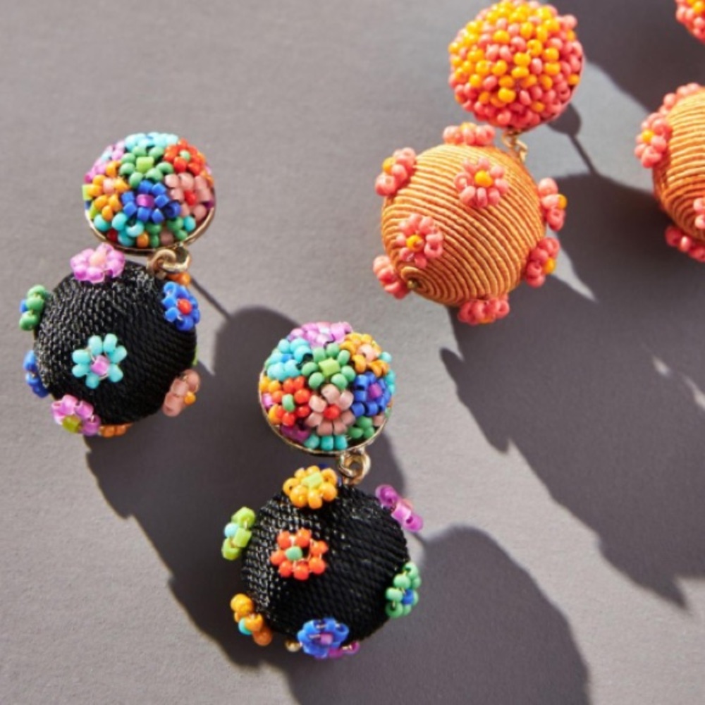 Anthropologie Suzanna Dai Flower Beaded Drop Earrings Black NWT
